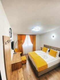 Hotel & Restaurant Domestika