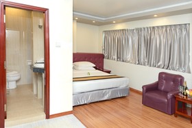 Grand United Ahlone