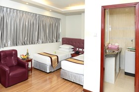 Grand United Ahlone