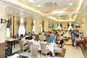 Grand United Ahlone