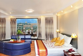 Grand United Ahlone