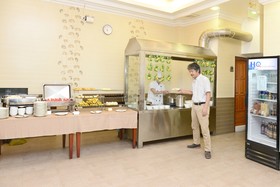 Grand United Ahlone