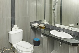 Grand United Ahlone