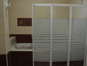 Kaday Aung Hotel