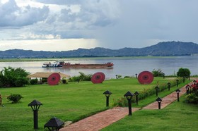 Thiripyistaya Sanctuary Resort