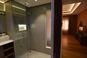 Yun Myo Thu Hotel