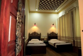 Yun Myo Thu Hotel