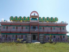 Alliance Resort Hotel