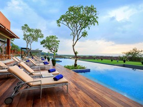 Novotel Inle Lake Myat Min