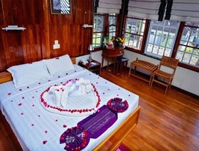 Pine Hill Resort