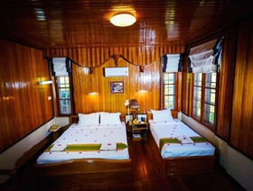 Pine Hill Resort