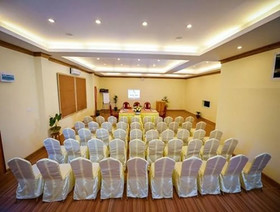 Pine Hill Resort