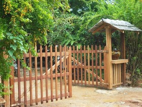 Thitaw Lay House B&B
