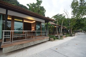 Victoria Cliff Nyaung Oo Phee Island