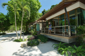 Victoria Cliff Nyaung Oo Phee Island