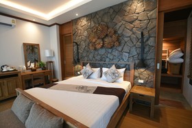 Victoria Cliff Nyaung Oo Phee Island