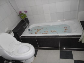 Cherry May Hotel
