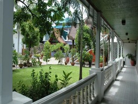 Emerald Land Inn Hotel