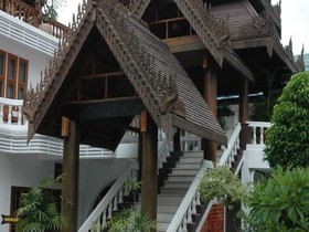 Emerald Land Inn Hotel