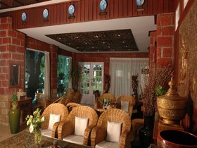 Emerald Land Inn Hotel
