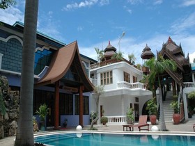 Emerald Land Inn Hotel