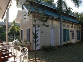 Emerald Land Inn Hotel