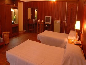 Emerald Land Inn Hotel