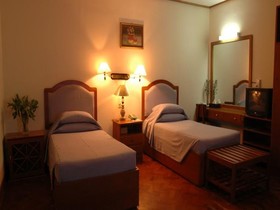 Emerald Land Inn Hotel