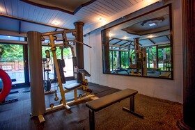 Golden Country Hotel