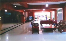 Golden Country Hotel