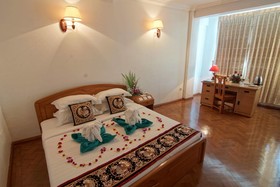 Hotel Mandalay