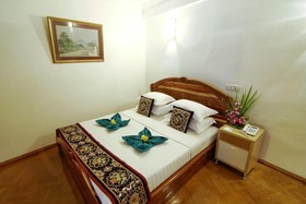 Hotel Mandalay