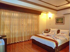 Hotel Sahara