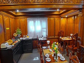Mandalay View Inn