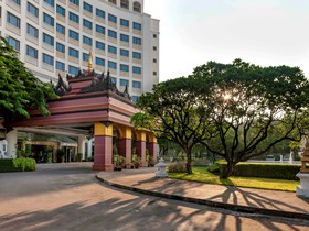 Mercure Mandalay Hill Resort