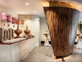 Mercure Mandalay Hill Resort