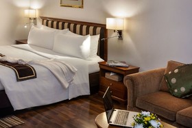 Mercure Mandalay Hill Resort