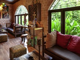 Mercure Mandalay Hill Resort