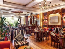 Mercure Mandalay Hill Resort