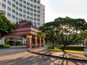 Mercure Mandalay Hill Resort