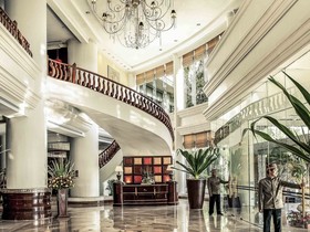 Mercure Mandalay Hill Resort