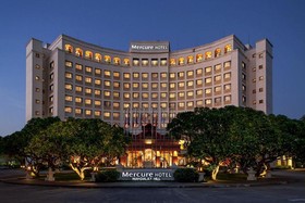 Mercure Mandalay Hill Resort
