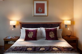 Mercure Mandalay Hill Resort