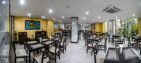 New Wave Hotel