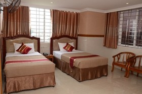 Nylon Hotel