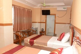 Nylon Hotel