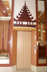 Nylon Hotel