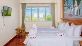 Sunset Palace View Hotel