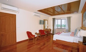Sunset Palace View Hotel