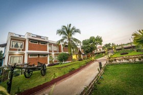 Hotel Queen Jamadevi